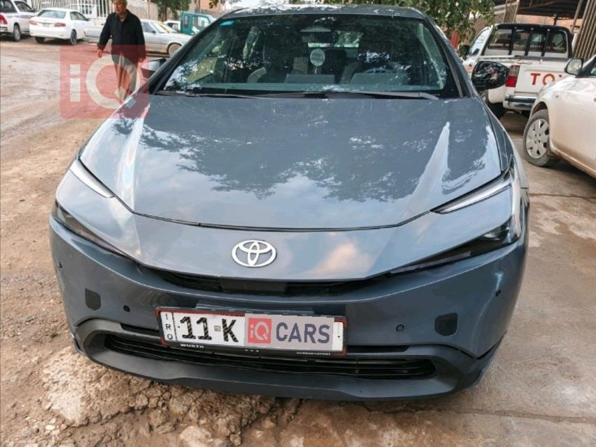 تۆیۆتا پریوس